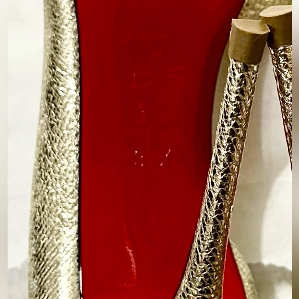 Christian Louboutin iconic ‘Iriza’ champaign gold leather 100mm EU37.5